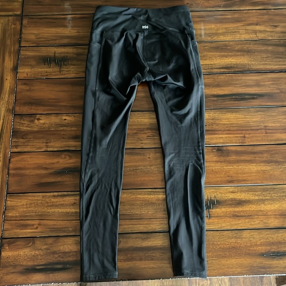 dicks sporting goods black leggings with pockets size small - Picture 2 of 2